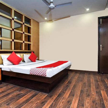 Hotel O Kochar Plaza Delhi  Extérieur photo