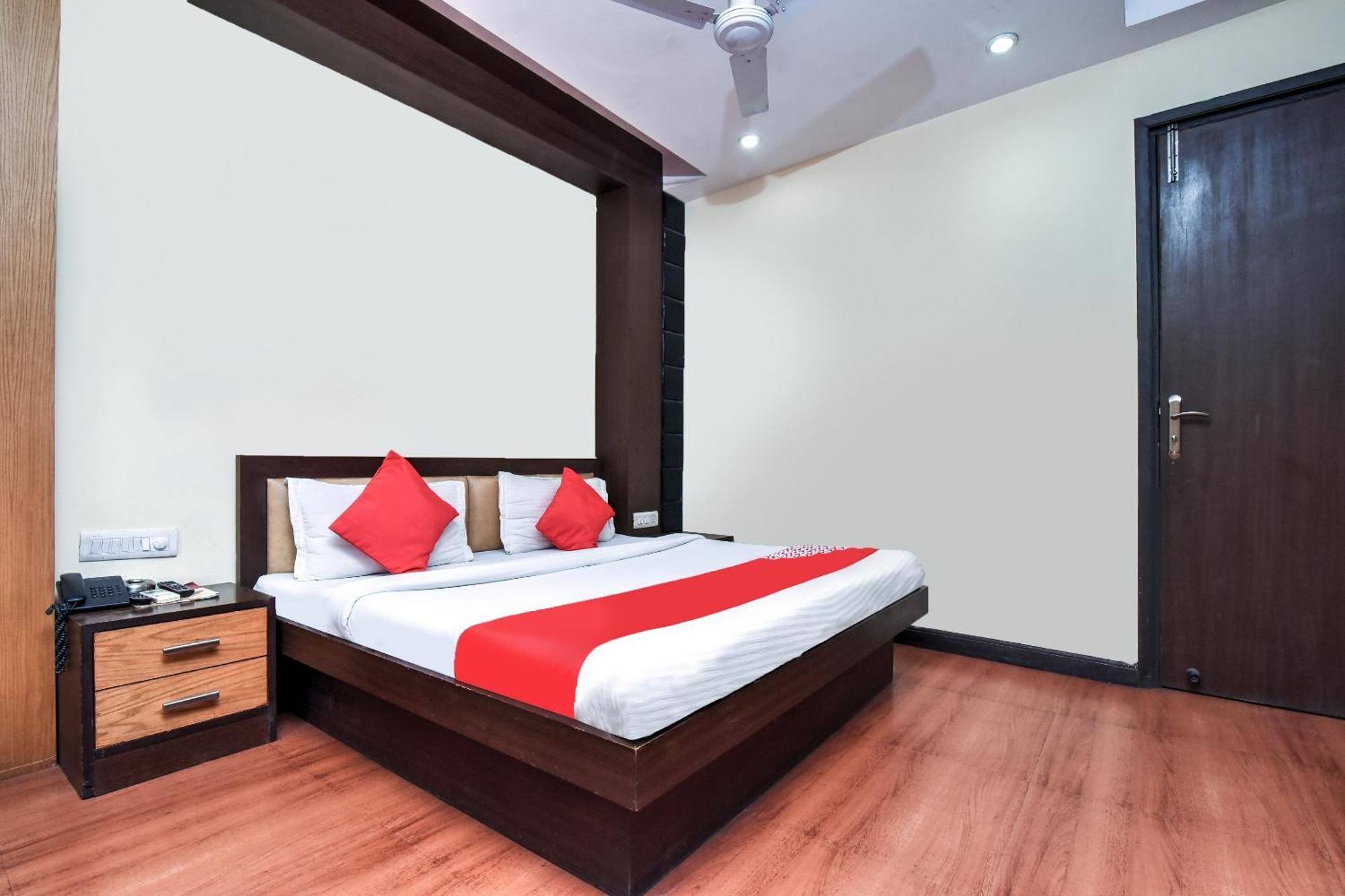 Hotel O Kochar Plaza Delhi  Extérieur photo