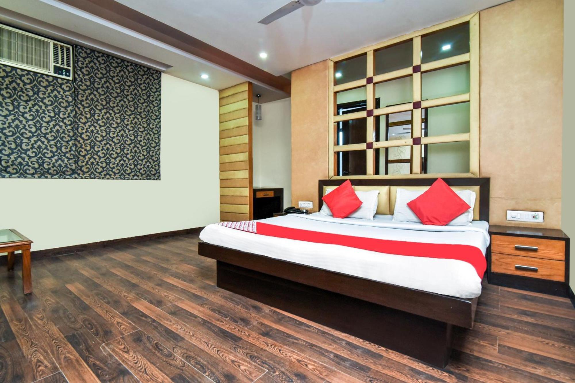 Hotel O Kochar Plaza Delhi  Extérieur photo